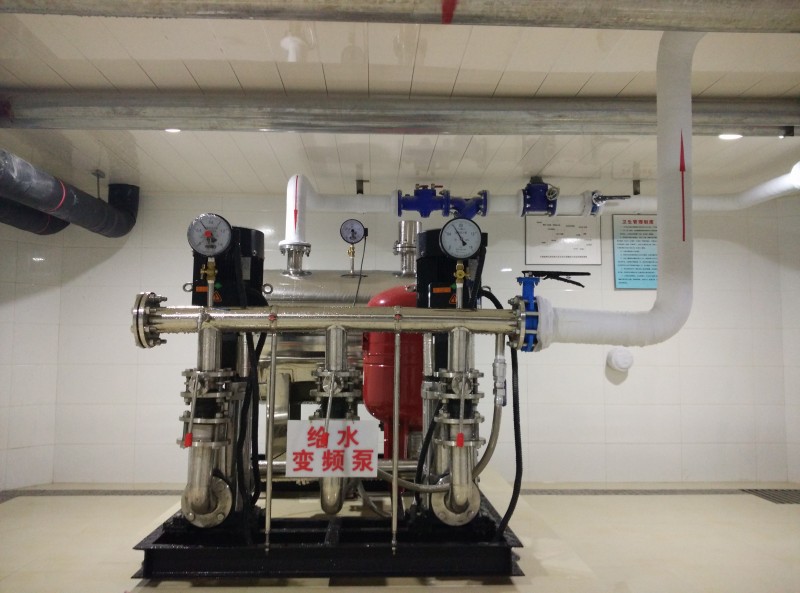 生活供水無負(fù)壓給水設(shè)備